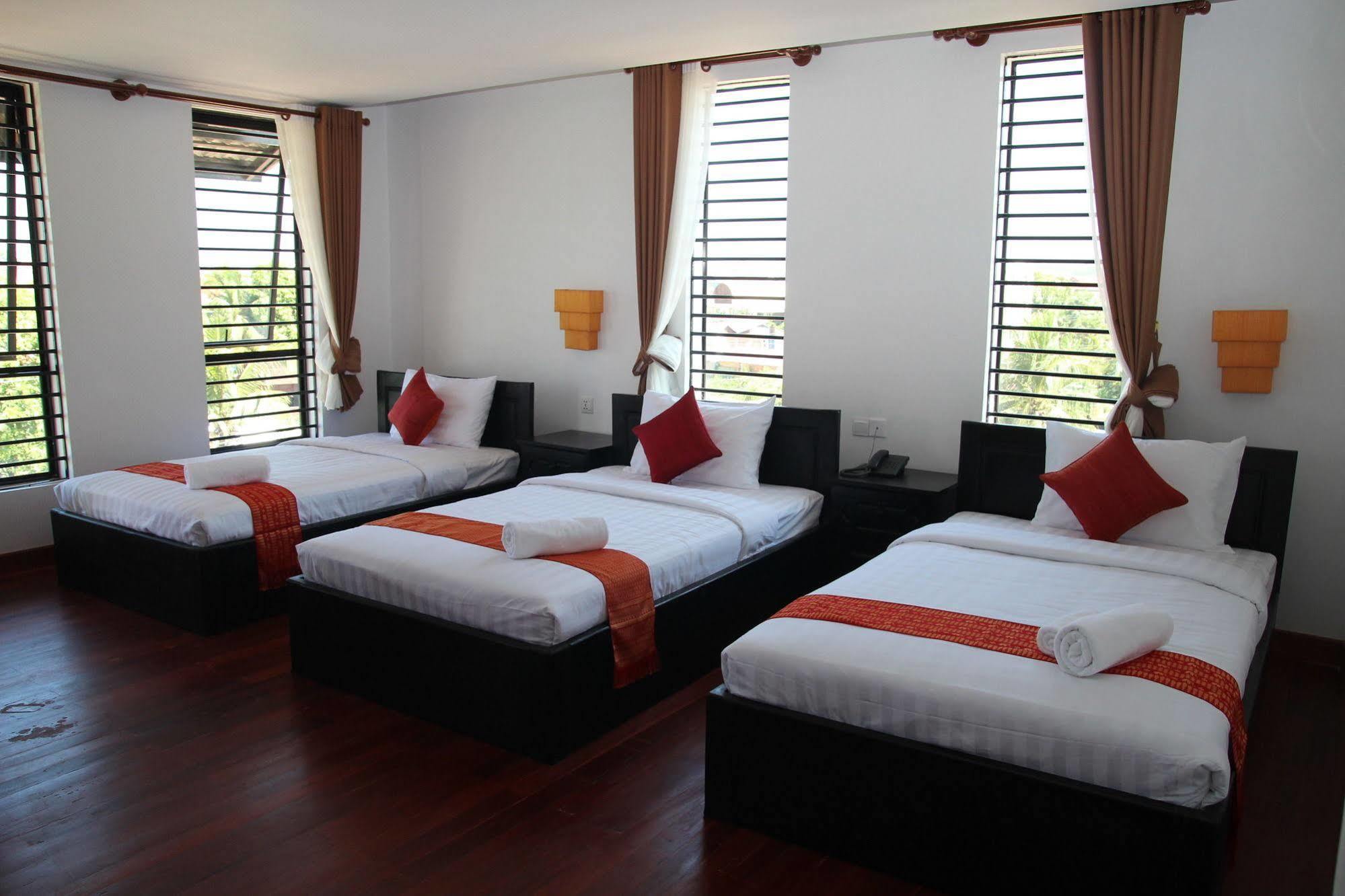 Baan Soksan Hotel เสียมราฐ ภายนอก รูปภาพ
